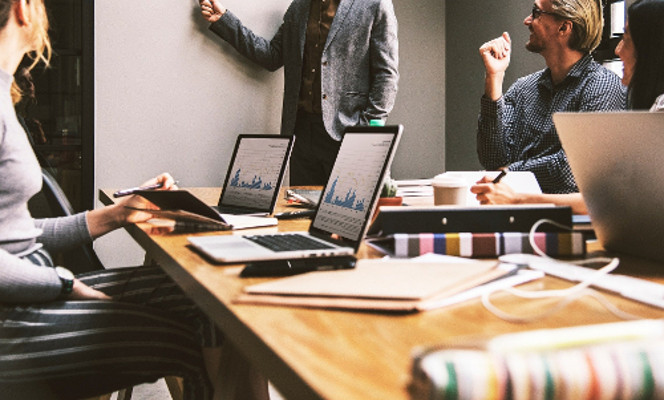 Das Team von BEG Analytics betreibt die Benchmarking Plattform, entwickelt die Methoden und unterstützt bei der Interpretation der Resultate.